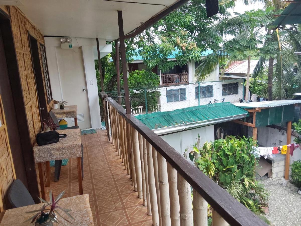 Southpoint Hostel Moalboal Exterior photo